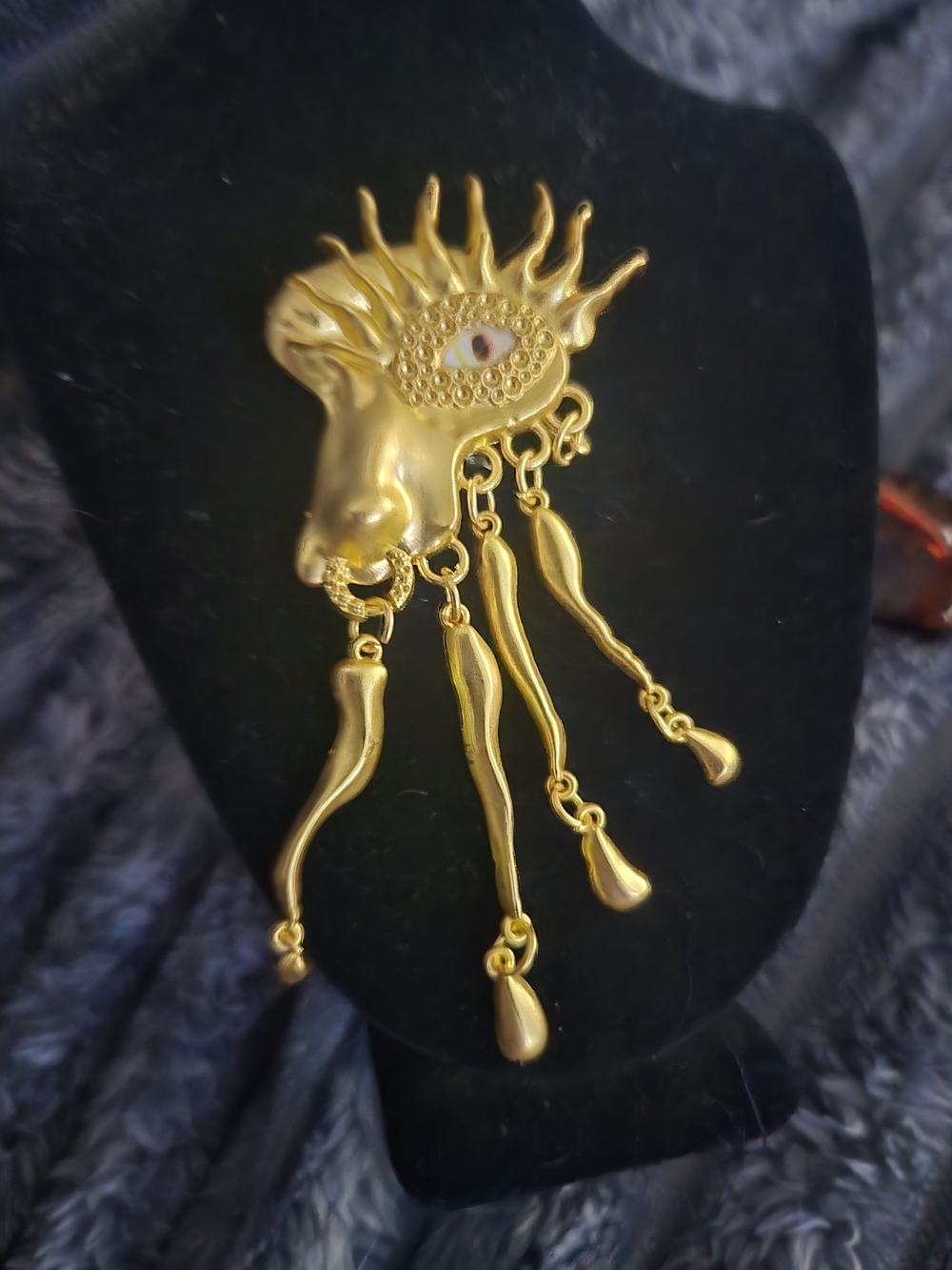 Schiaparelli Inspired Gold Sunburst Eye Dangle Brooch Gold-Tone Women’s Brooch